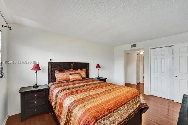 $170,000 | 950 Hillcrest Drive, Unit 112, Hollywood, FL 33021