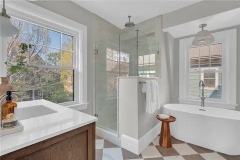$1,650,000 | 19 Rhode Island Avenue, Providence, RI 02906
