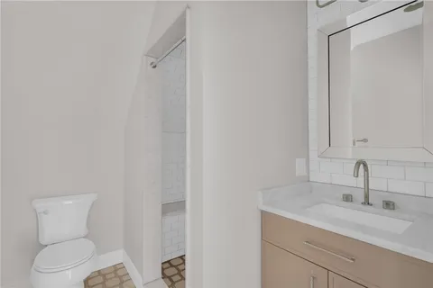 $1,650,000 | 19 Rhode Island Avenue, Providence, RI 02906
