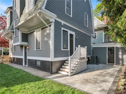 $1,650,000 | 19 Rhode Island Avenue, Providence, RI 02906