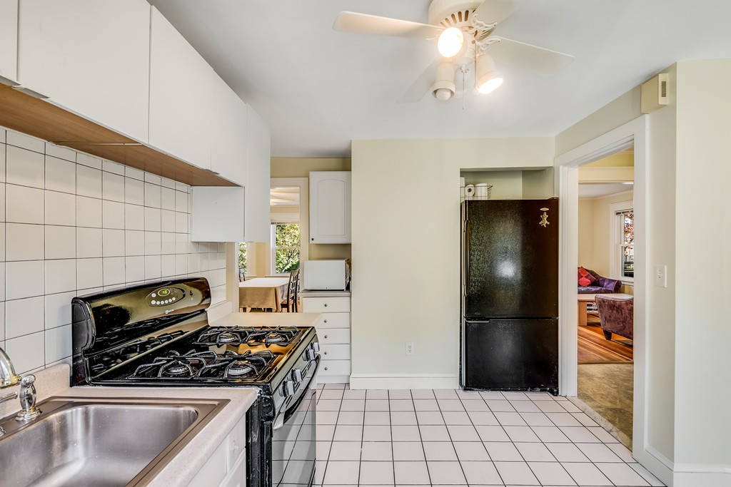 26 Boylston Road, Unit 1 Newton, MA 02461 - Photo 12 of 17