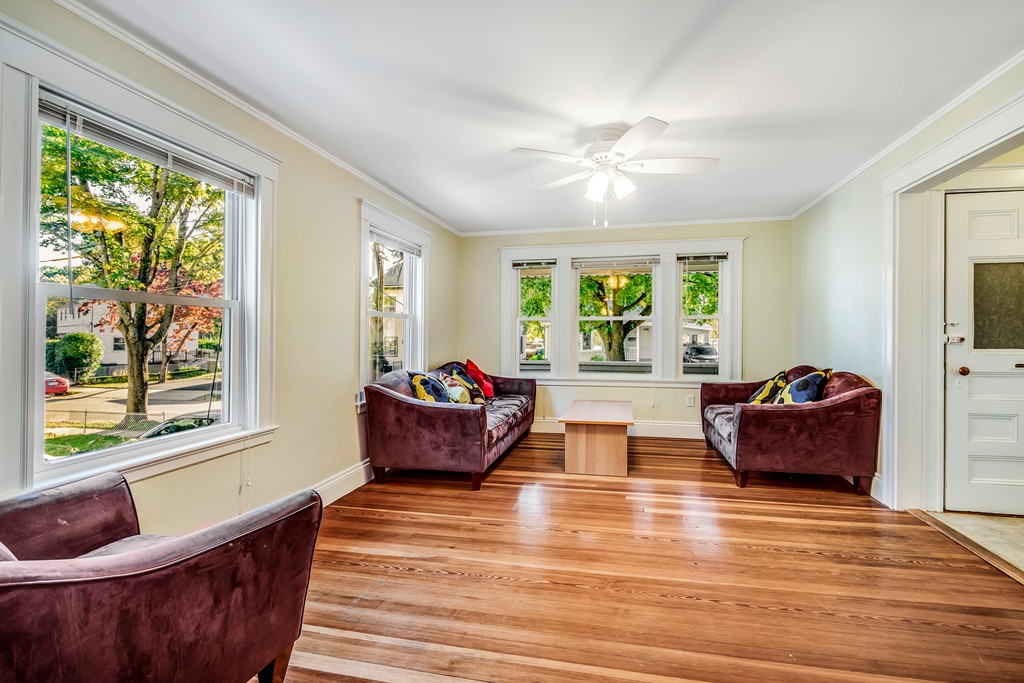 26 Boylston Road, Unit 1 Newton, MA 02461 - Photo 5 of 17