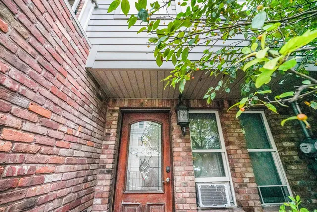 $1,757,500 | 372 5th Street, Jersey City, NJ 07302