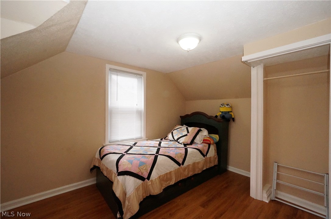 4129 Ellison Road South Euclid, OH 44121 - Photo 20 of 35