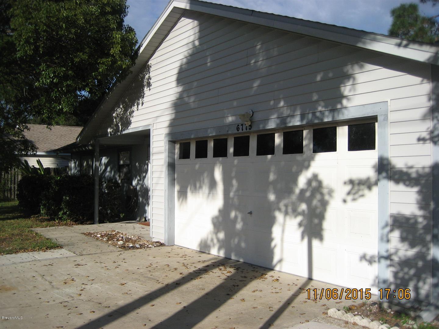 6775 Cecil Road Cocoa, FL 32927 - Photo 3 of 42 IMG_8896