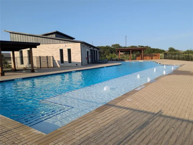 $1,600 | 14109 Kempt Drive, Pilot Point, TX 76258