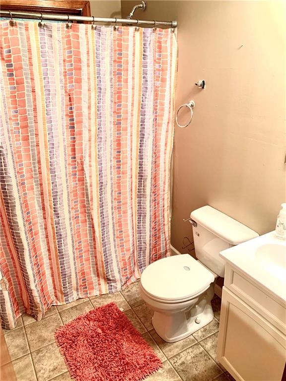 142 South Scatterfield Road Anderson, IN 46012 - Photo 17 of 35