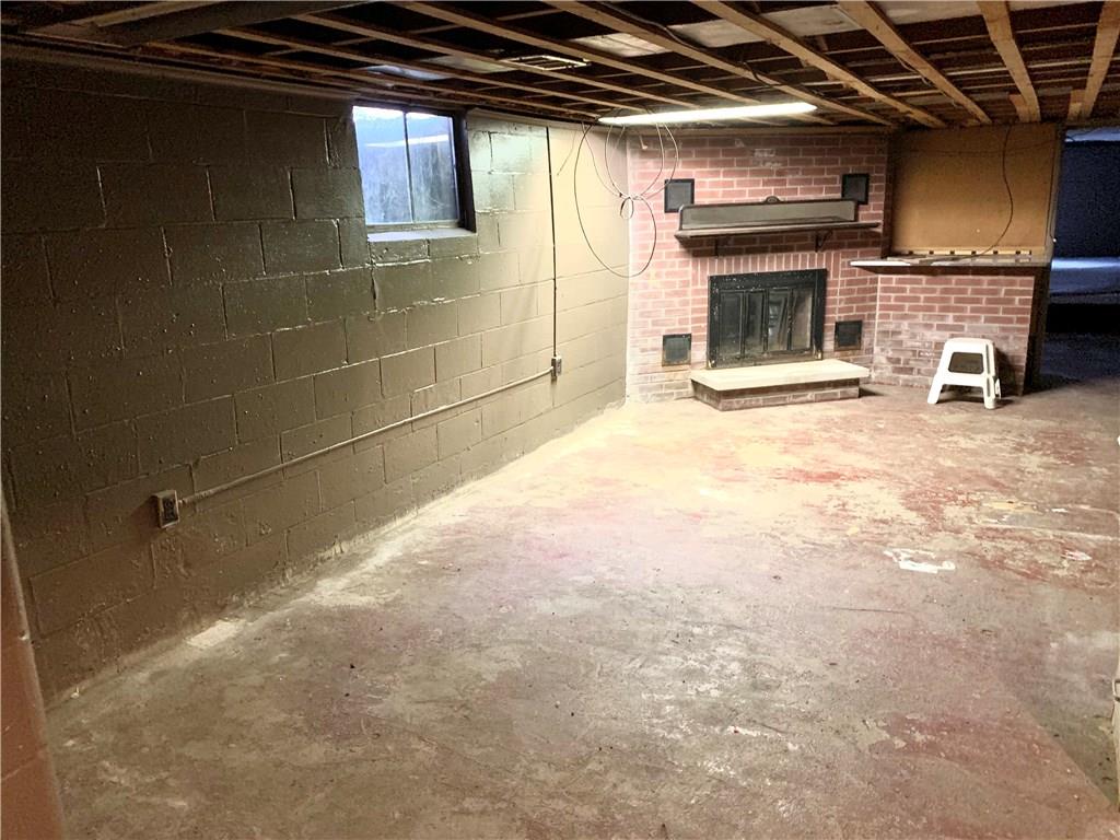 142 South Scatterfield Road Anderson, IN 46012 - Photo 20 of 35