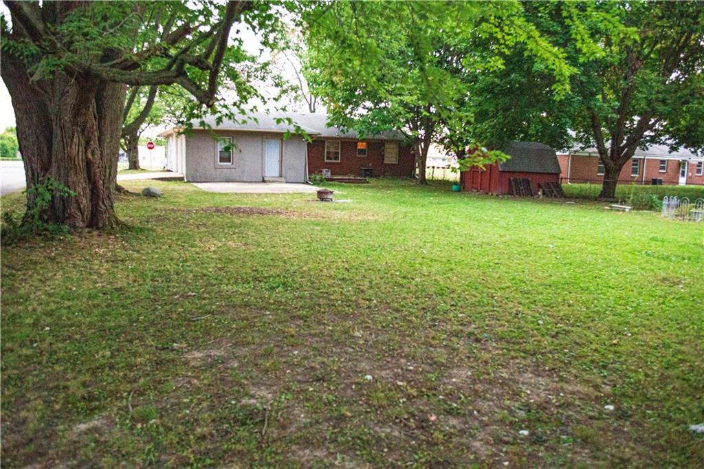 142 South Scatterfield Road Anderson, IN 46012 - Photo 27 of 35