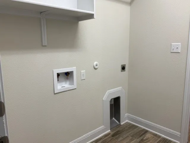 $4,800 | 1421 Nature View Loop, Driftwood, TX 78619