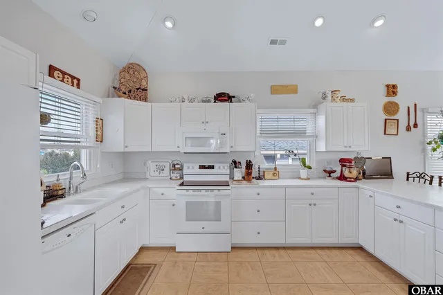 $679,900 | 218 West Archdale Street, Kill Devil Hills, NC 27948