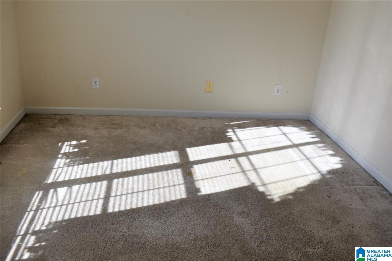 2005 Amanda Lane Birmingham, AL 35235 - Photo 25 of 31