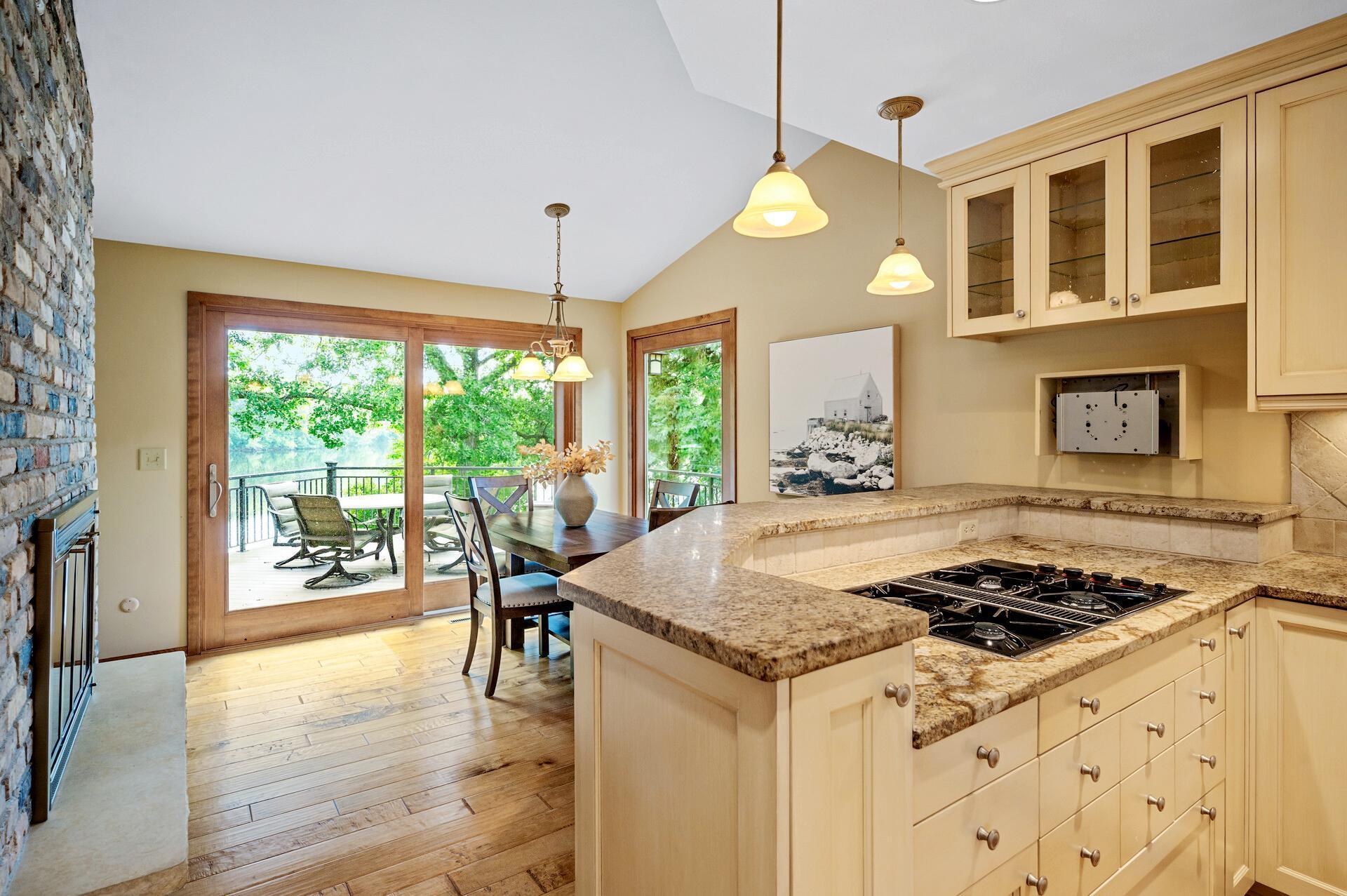 451 Reflection Road Apple Valley, MN 55124 - Photo 33 of 99