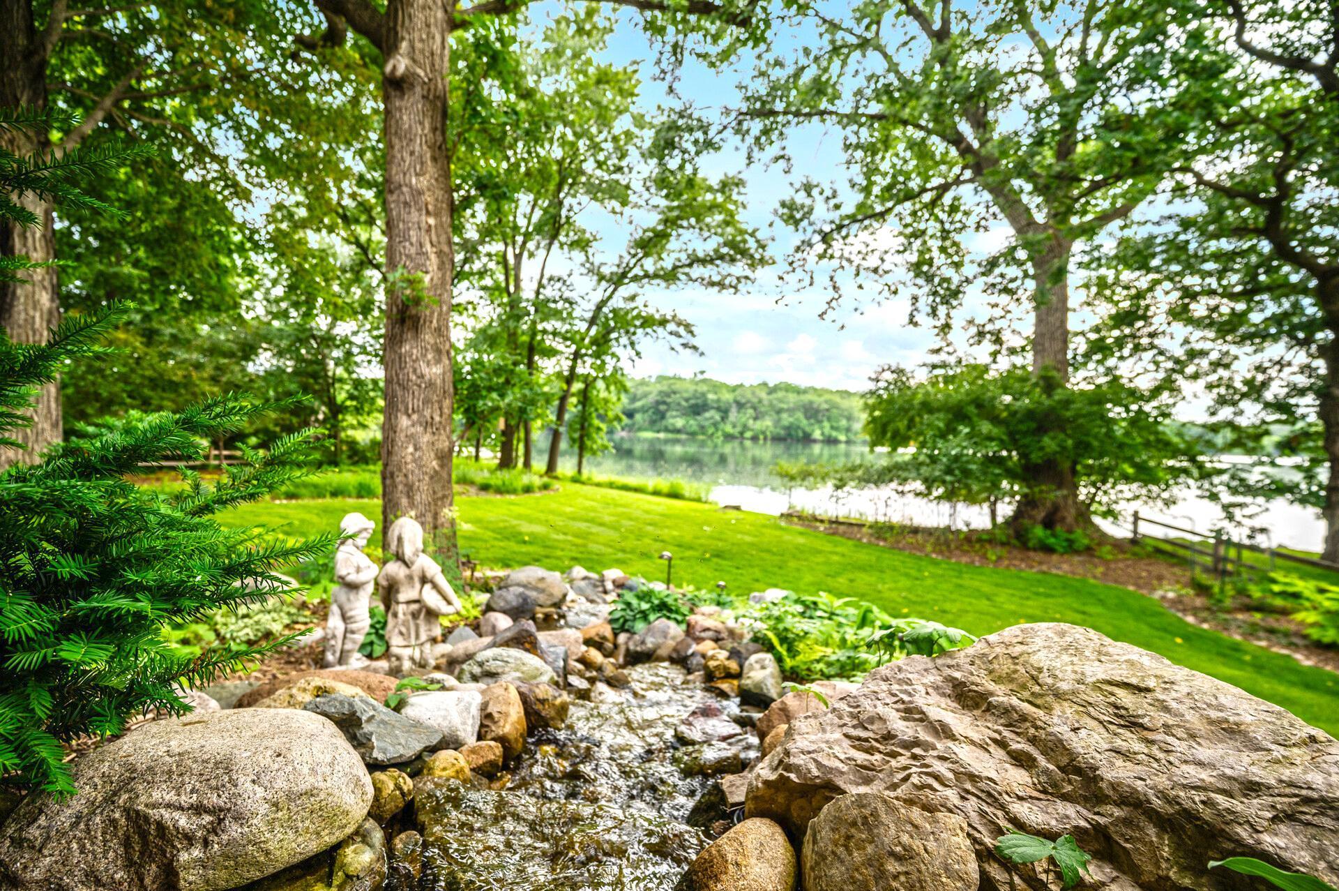 451 Reflection Road Apple Valley, MN 55124 - Photo 70 of 99