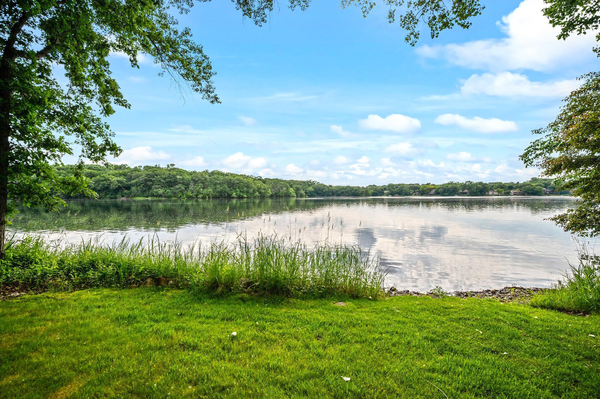 451 Reflection Road Apple Valley, MN 55124 - Photo 83 of 99
