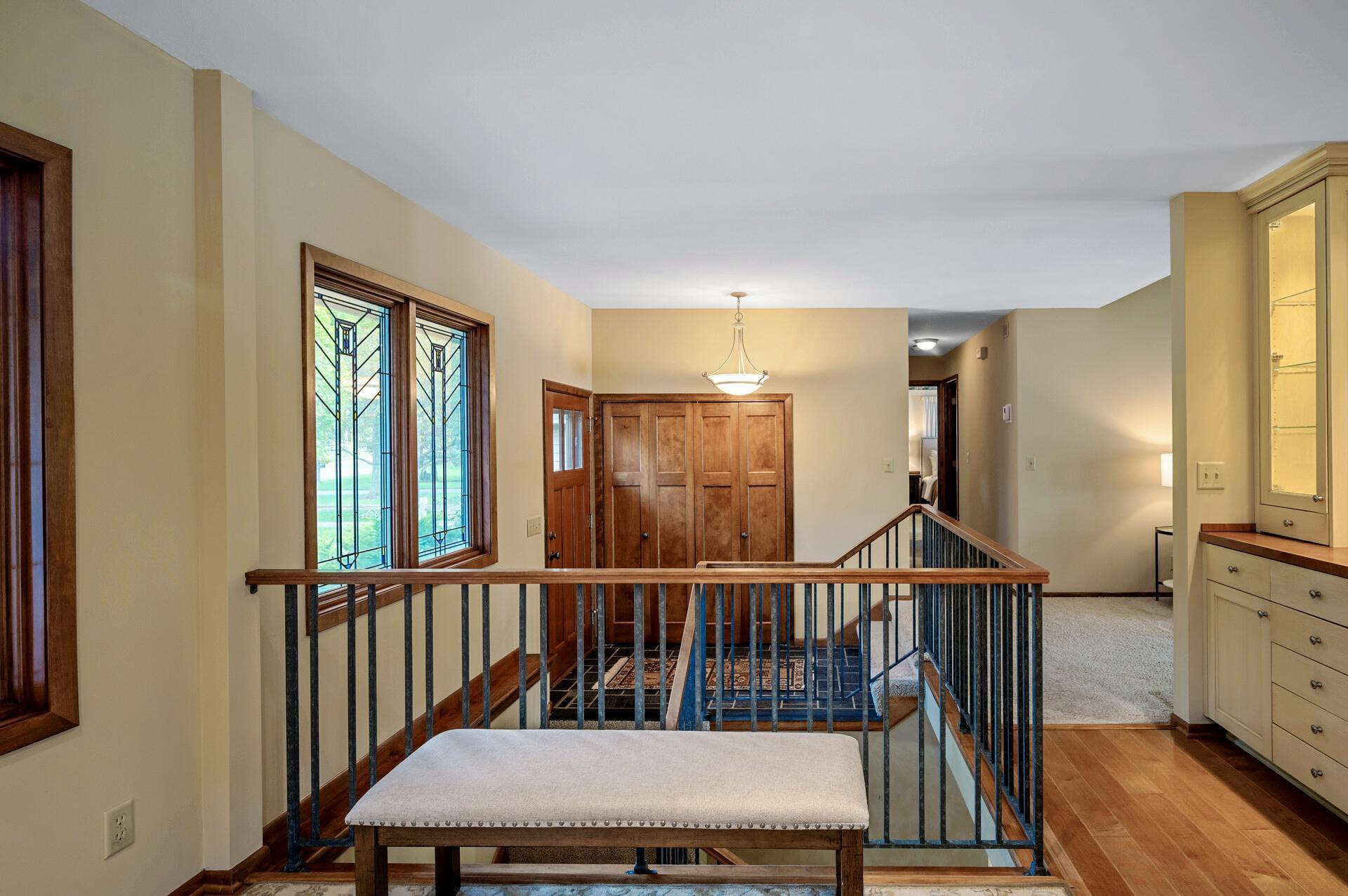 451 Reflection Road Apple Valley, MN 55124 - Photo 9 of 99