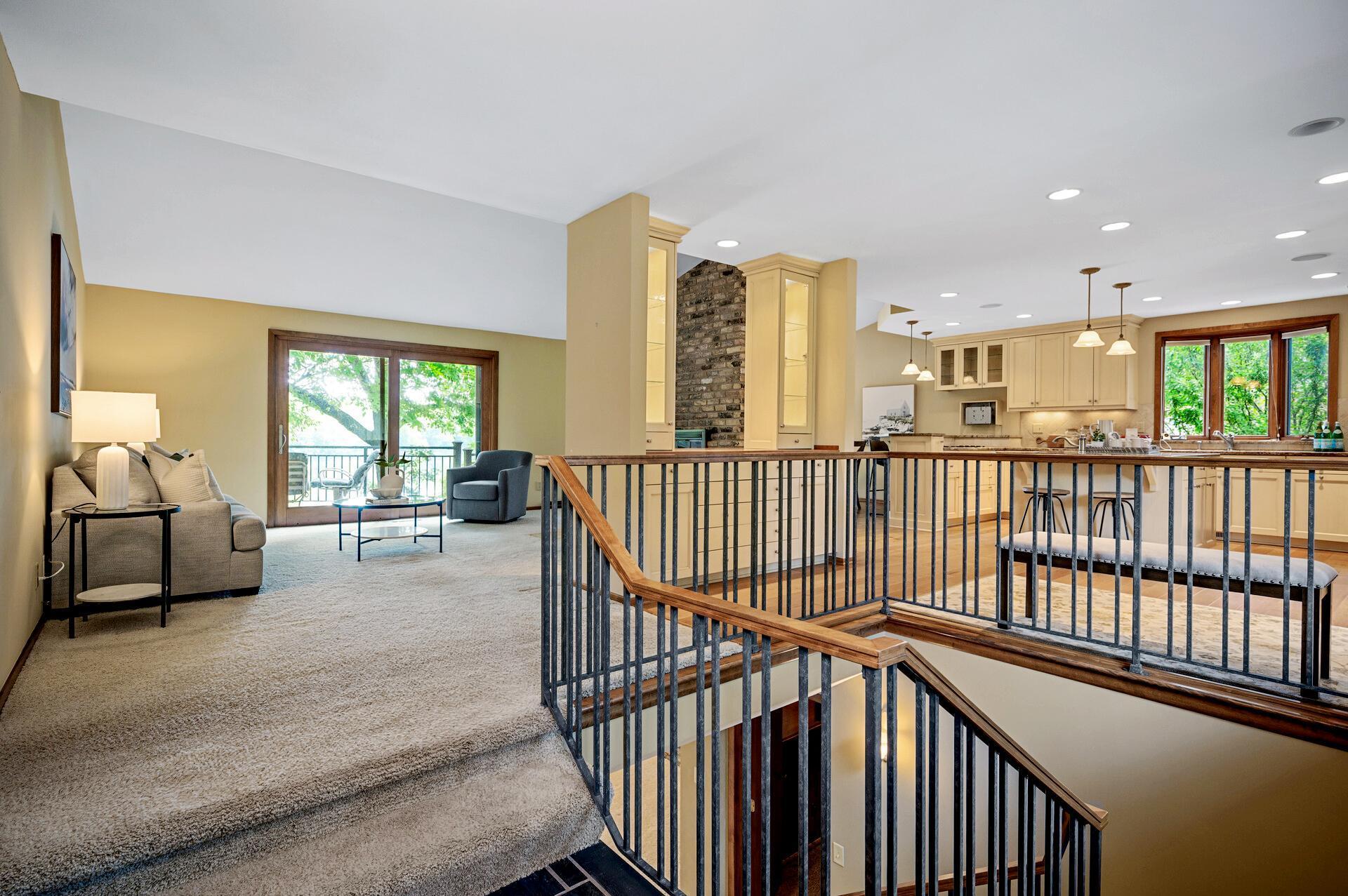 451 Reflection Road Apple Valley, MN 55124 - Photo 10 of 99