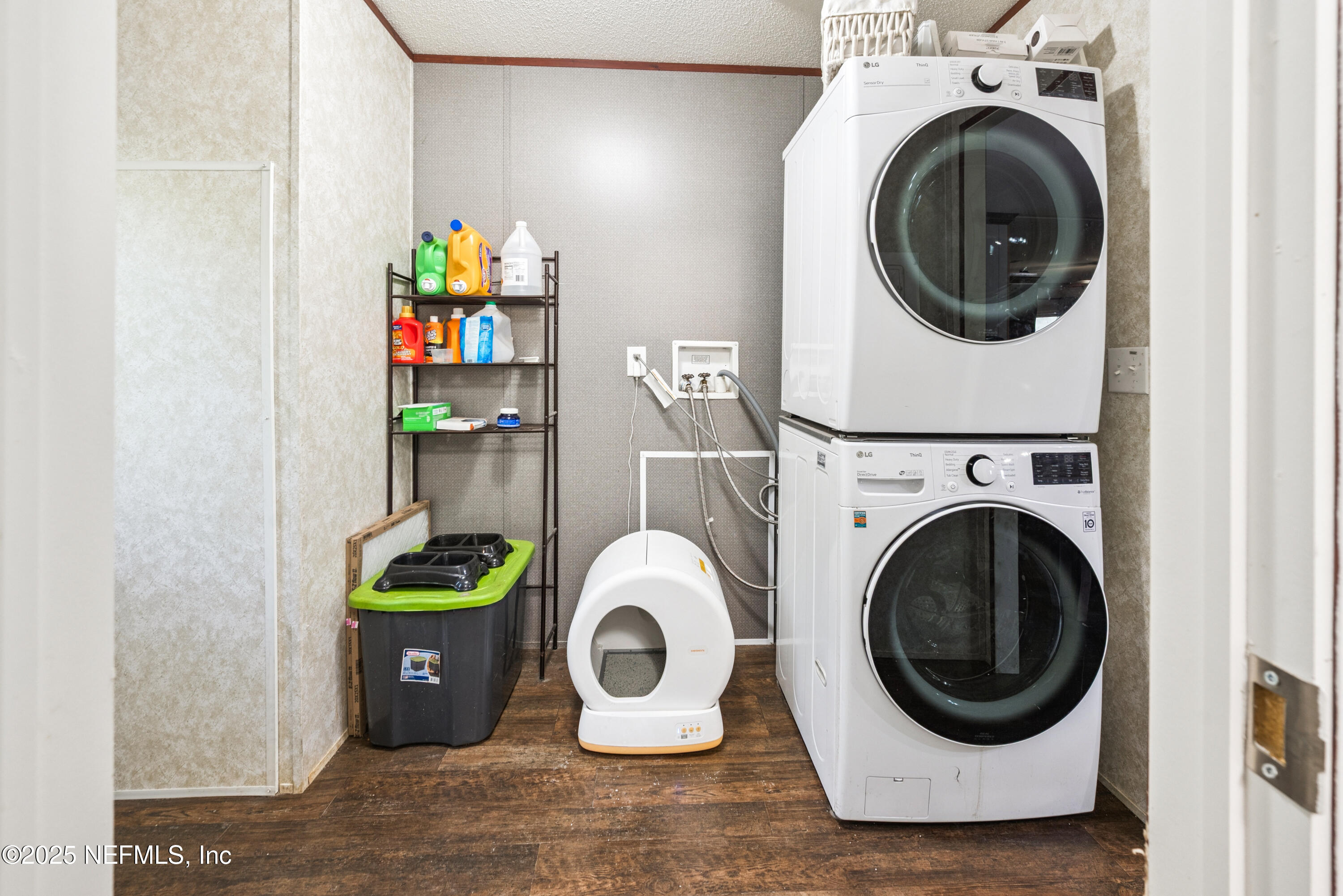7236 Southeast 163rd Lane Lake Butler, FL 32054 - Photo 25 of 35 a utility room with dryer and washer