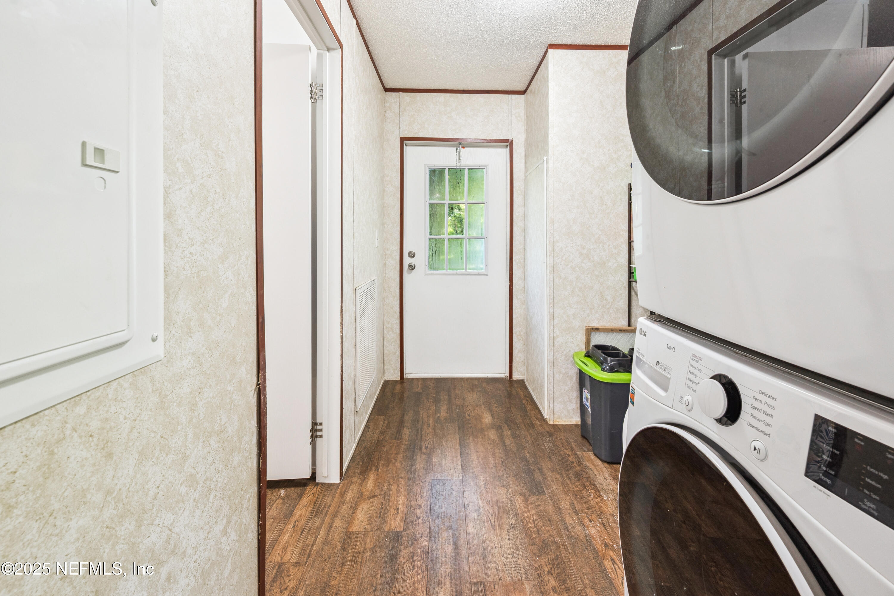 7236 Southeast 163rd Lane Lake Butler, FL 32054 - Photo 26 of 35 a front view of a house with washer and dryer