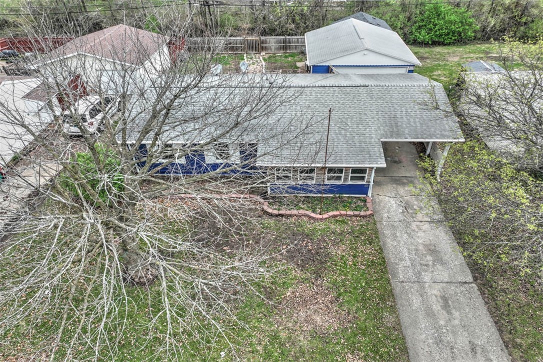 54 Whippoorwill Drive Decatur, IL 62526 - Photo 2 of 25 Gallery Image 2