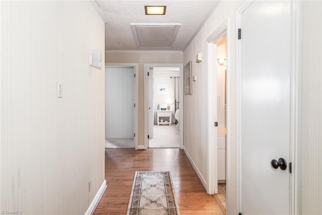 605 Shamrock Road High Point, NC 27265 - Photo 11 of 26 Gallery Image 11