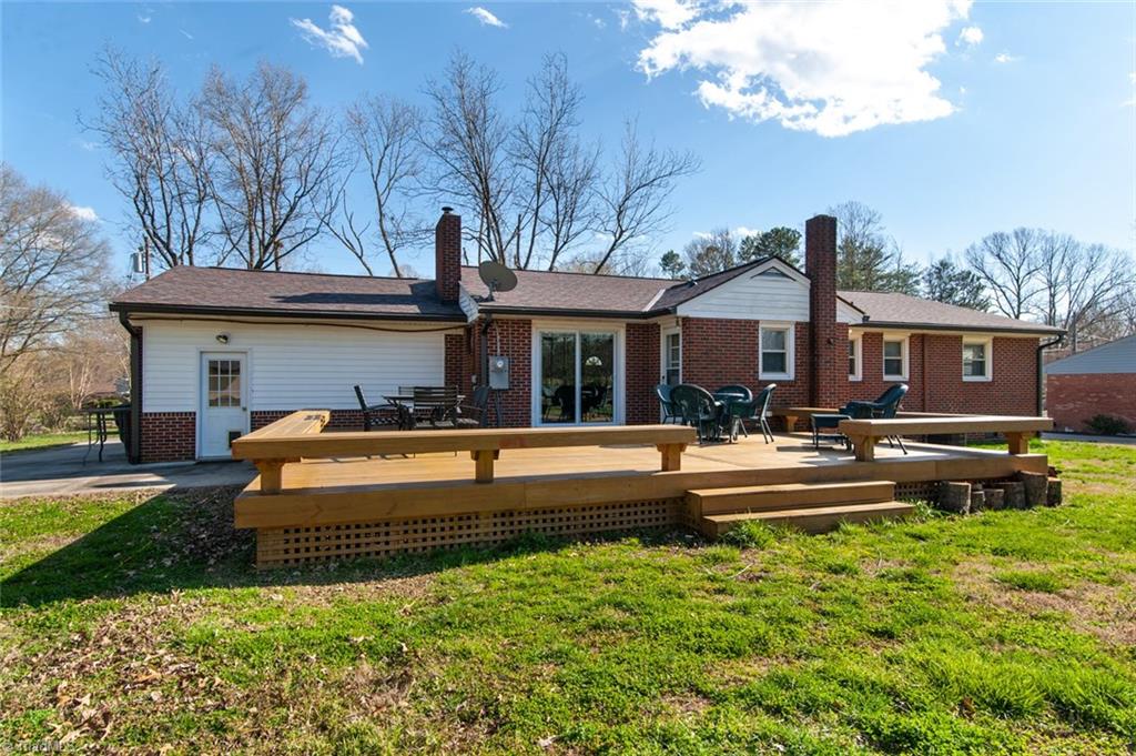 605 Shamrock Road High Point, NC 27265 - Photo 18 of 26 Gallery Image 18