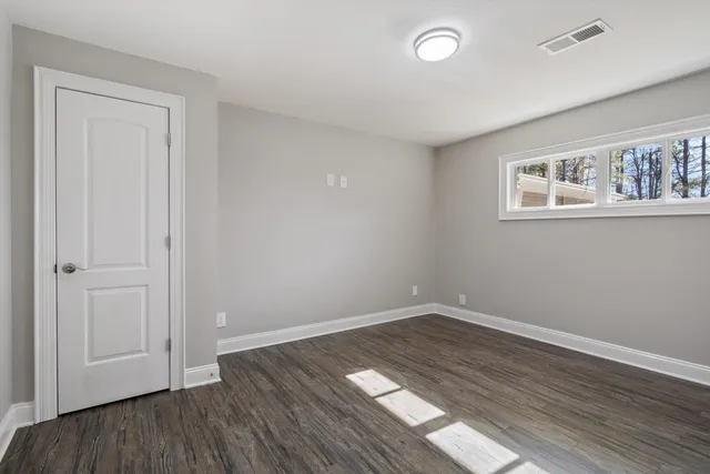 $385,000 | 10464 East Holmes Road, Collierville, TN 38017