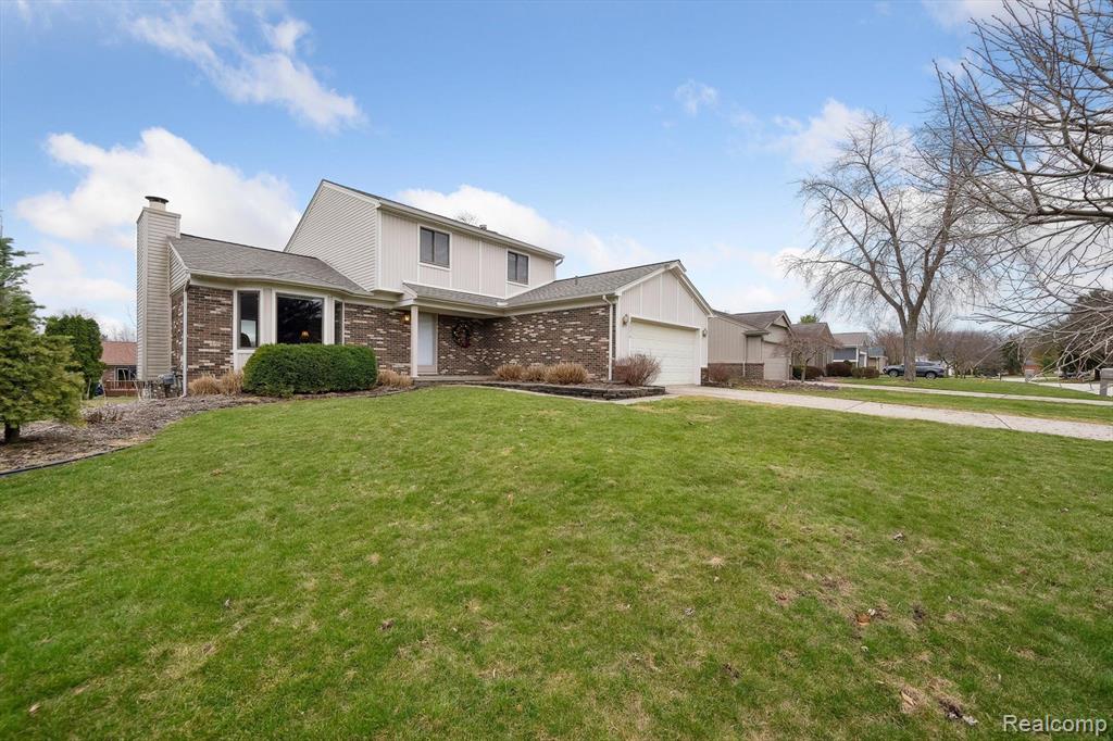 2275 Highsplint Drive Rochester Hills, MI 48307 - Photo 3 of 40 Gallery Image 3