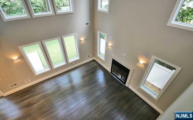 97 George Street Tenafly, NJ 07670 - Photo 4 of 25