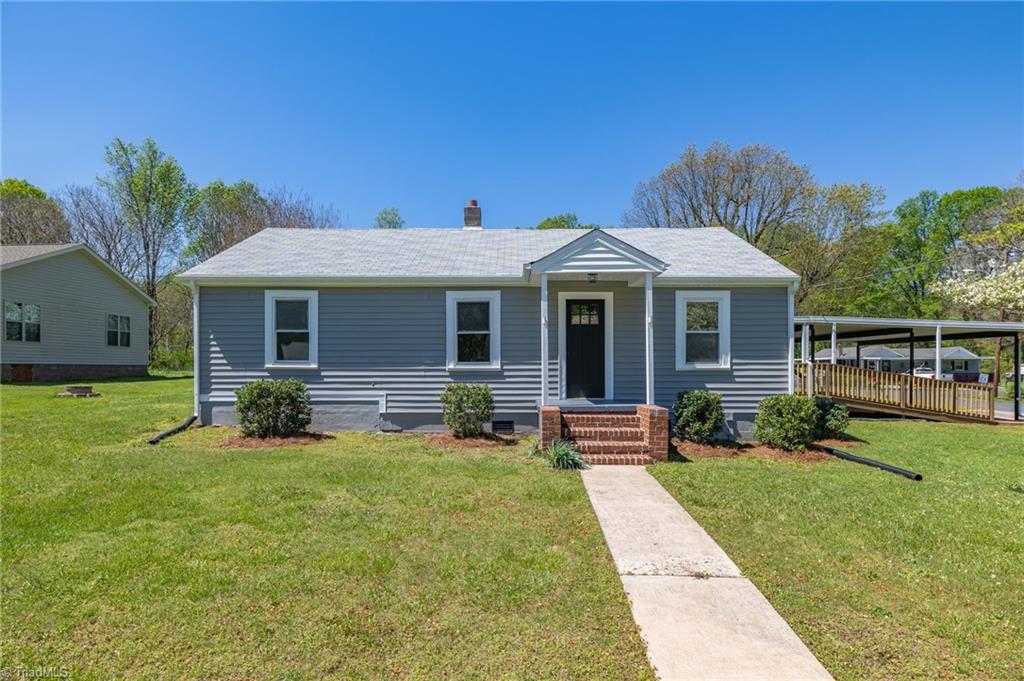 4009 Merton Road Greensboro, NC 27455 - Photo 1 of 32 Gallery Image 1