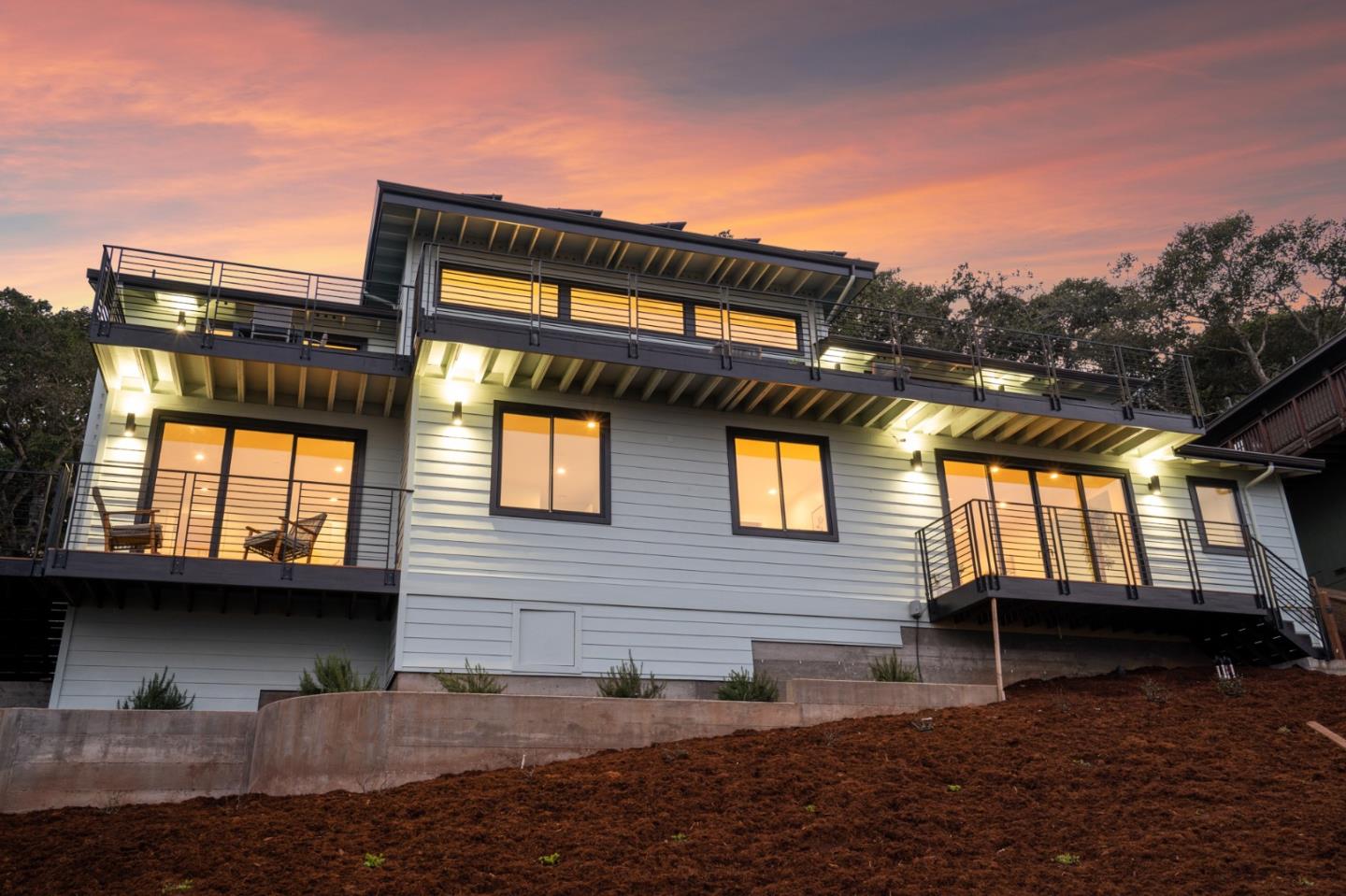 470 Erlin Drive San Carlos, CA 94070 - Photo 4 of 82