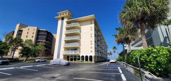 $3,200 | 1161 Hillsboro Mile, Unit 506, Hillsboro Beach, FL 33064