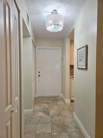 $3,200 | 1161 Hillsboro Mile, Unit 506, Hillsboro Beach, FL 33064