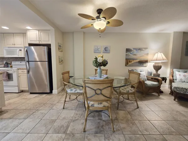 $3,200 | 1161 Hillsboro Mile, Unit 506, Hillsboro Beach, FL 33064