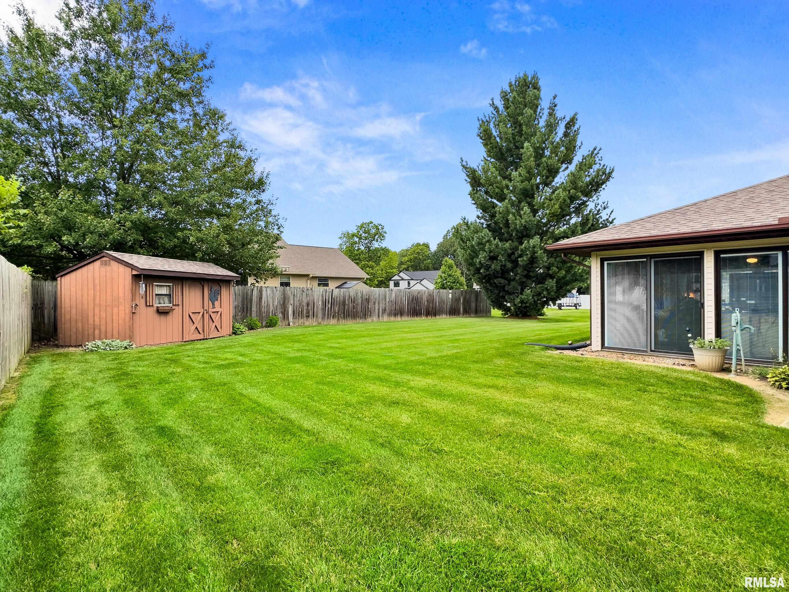 201 North Rustic Road East Peoria, IL 61611 - Photo 28 of 32 Gallery Image 28