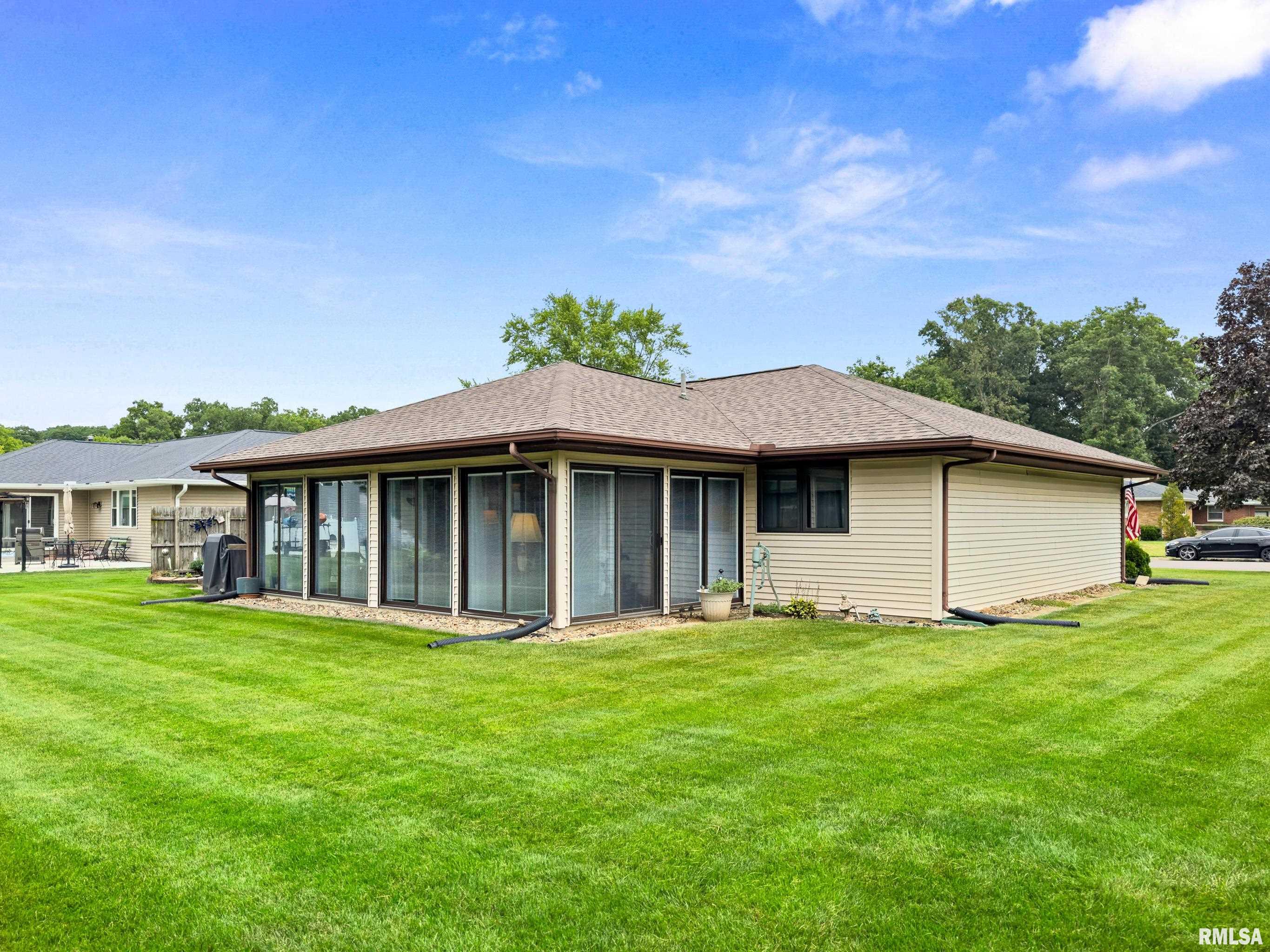 201 North Rustic Road East Peoria, IL 61611 - Photo 29 of 32 Gallery Image 29