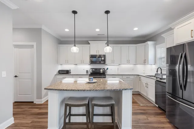 $2,600 | 6093 Amber Forest Trail, Hixson, TN 37343