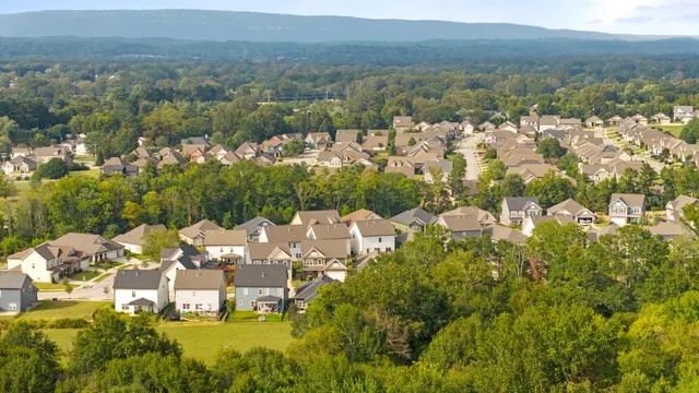 $2,600 | 6093 Amber Forest Trail, Hixson, TN 37343