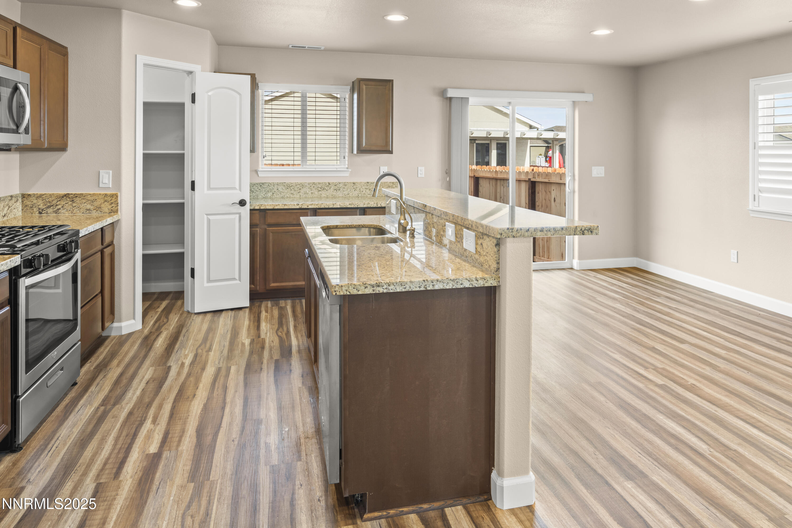 2516 Ladera Drive Fallon, NV 89406 - Photo 13 of 27 _S1A1921