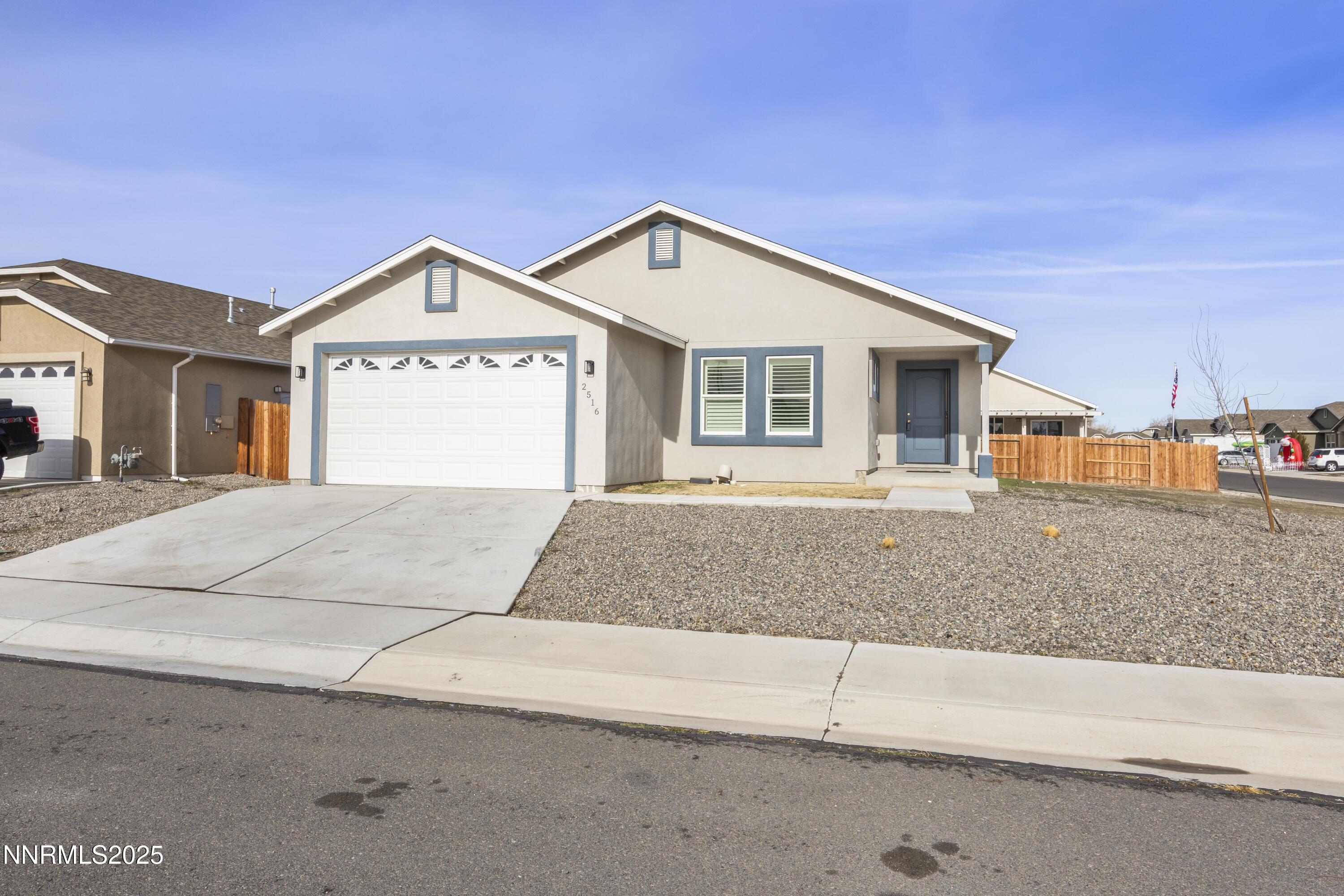 2516 Ladera Drive Fallon, NV 89406 - Photo 2 of 27 _S1A2044