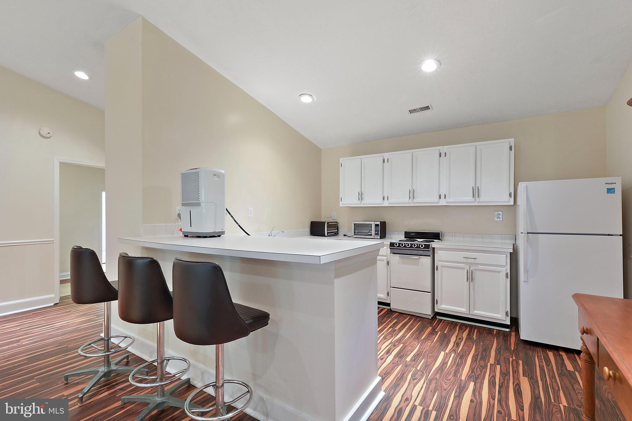 2300 Carroll Mill Road Phoenix, MD 21131 - Photo 71 of 144 Kitchen in Carriage House