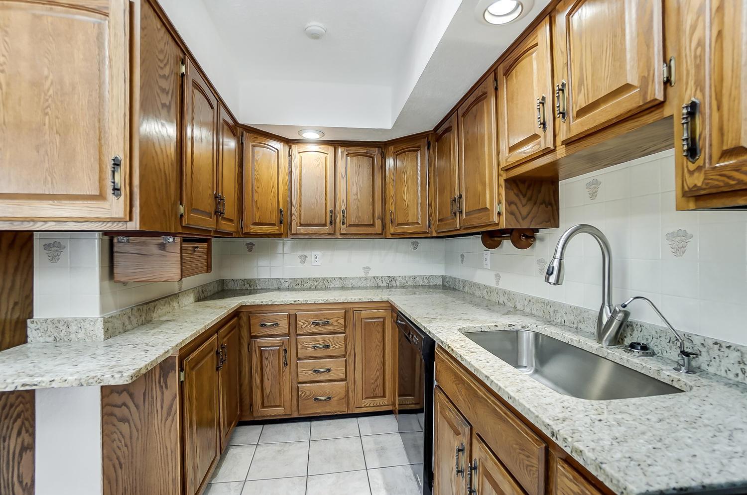 6060 Johnson Road Springfield, OH 45502 - Photo 15 of 53