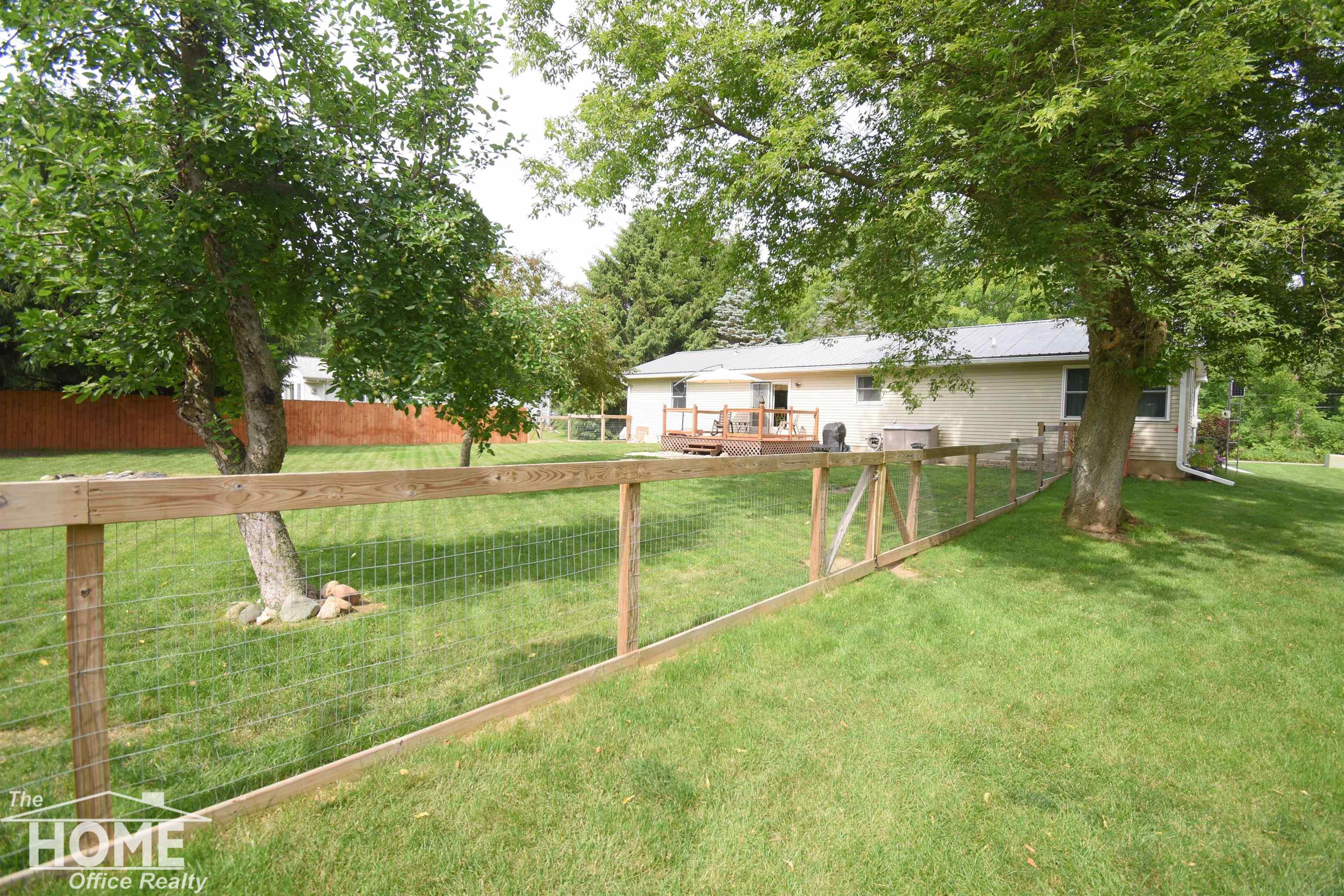 13092 South Beardslee Road Perry, MI 48872 - Photo 28 of 31 50213675-d54fe5d3-4240-42de-9e39-84e4d3f90941.JPG