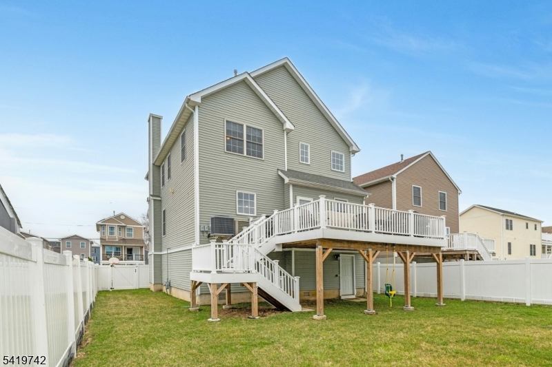 827 2nd Street Union Beach, NJ 07735 - Photo 4 of 35