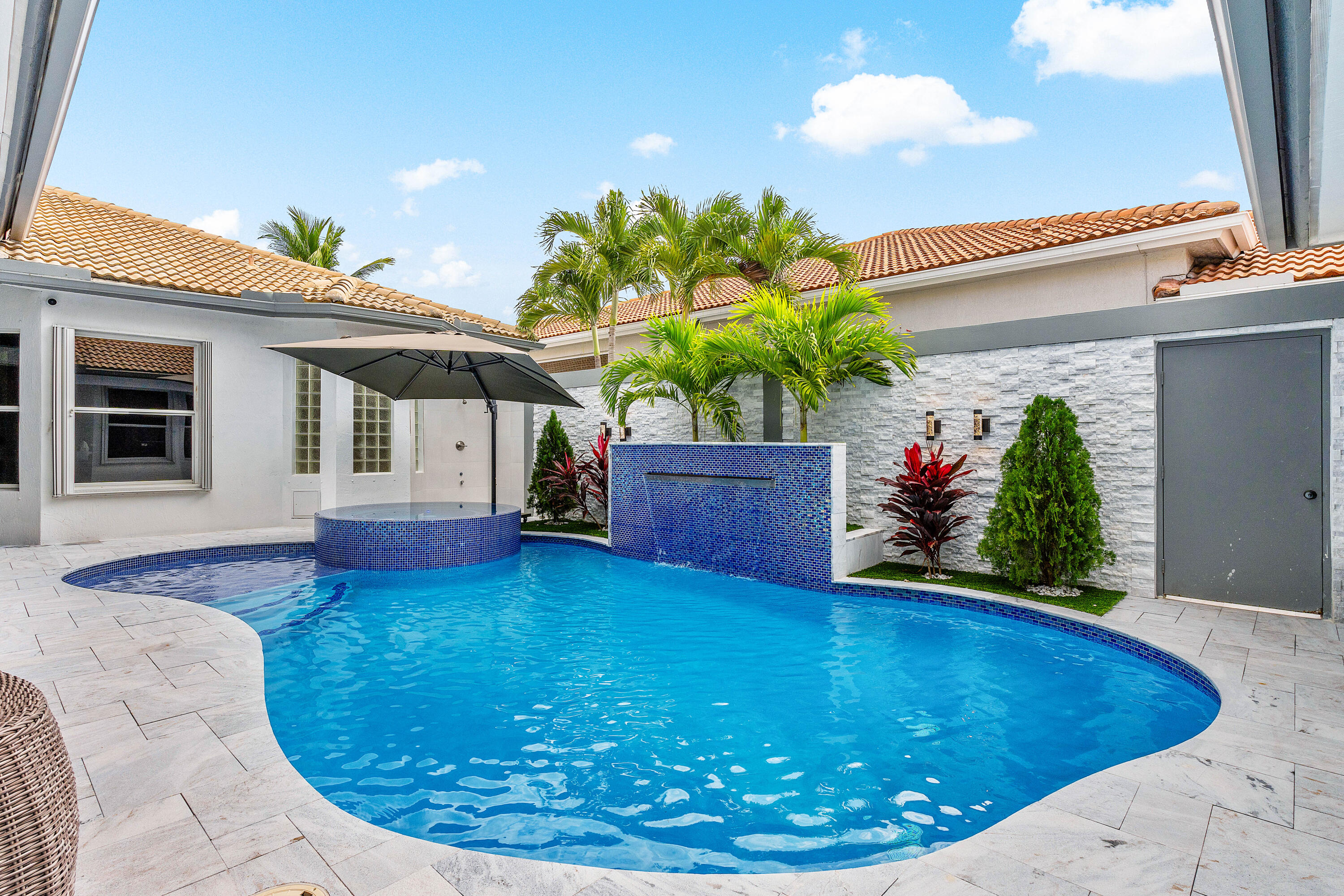 8048 Laurel Ridge Court Delray Beach, FL 33446 - Photo 62 of 103 POOL