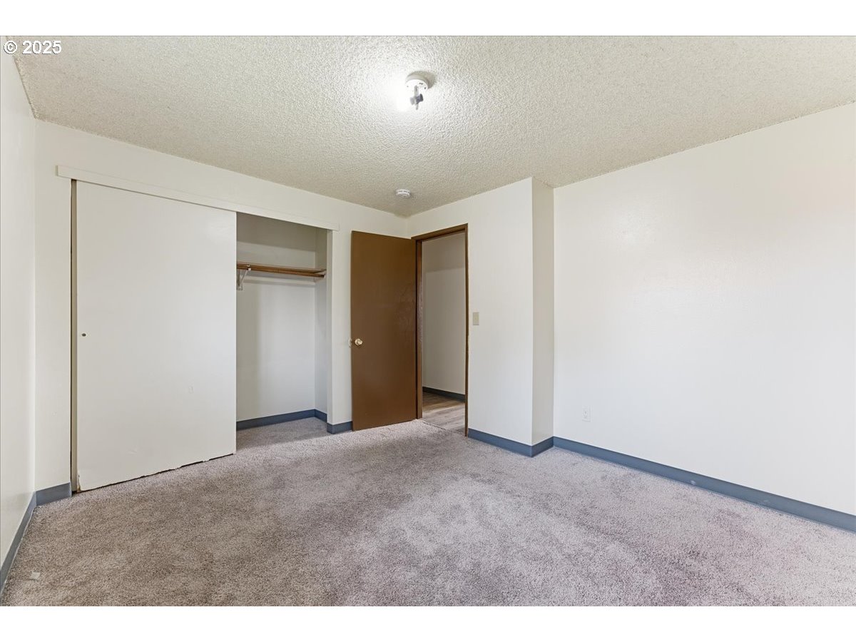 20385 Southwest Shelley Court Beaverton, OR 97078 - Photo 14 of 21 a view of an empty room
