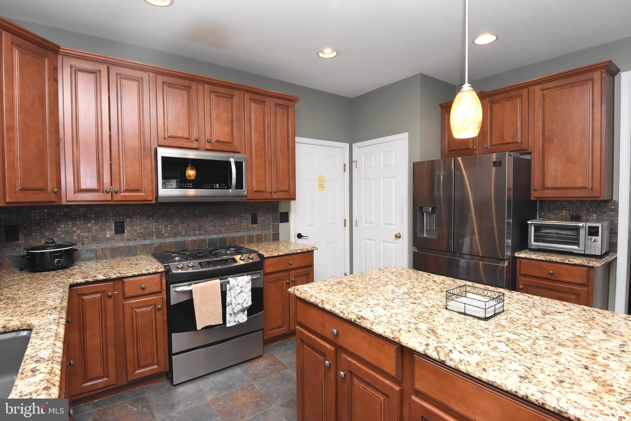 268 West Orvilla Road Lansdale, PA 19446 - Photo 13 of 49