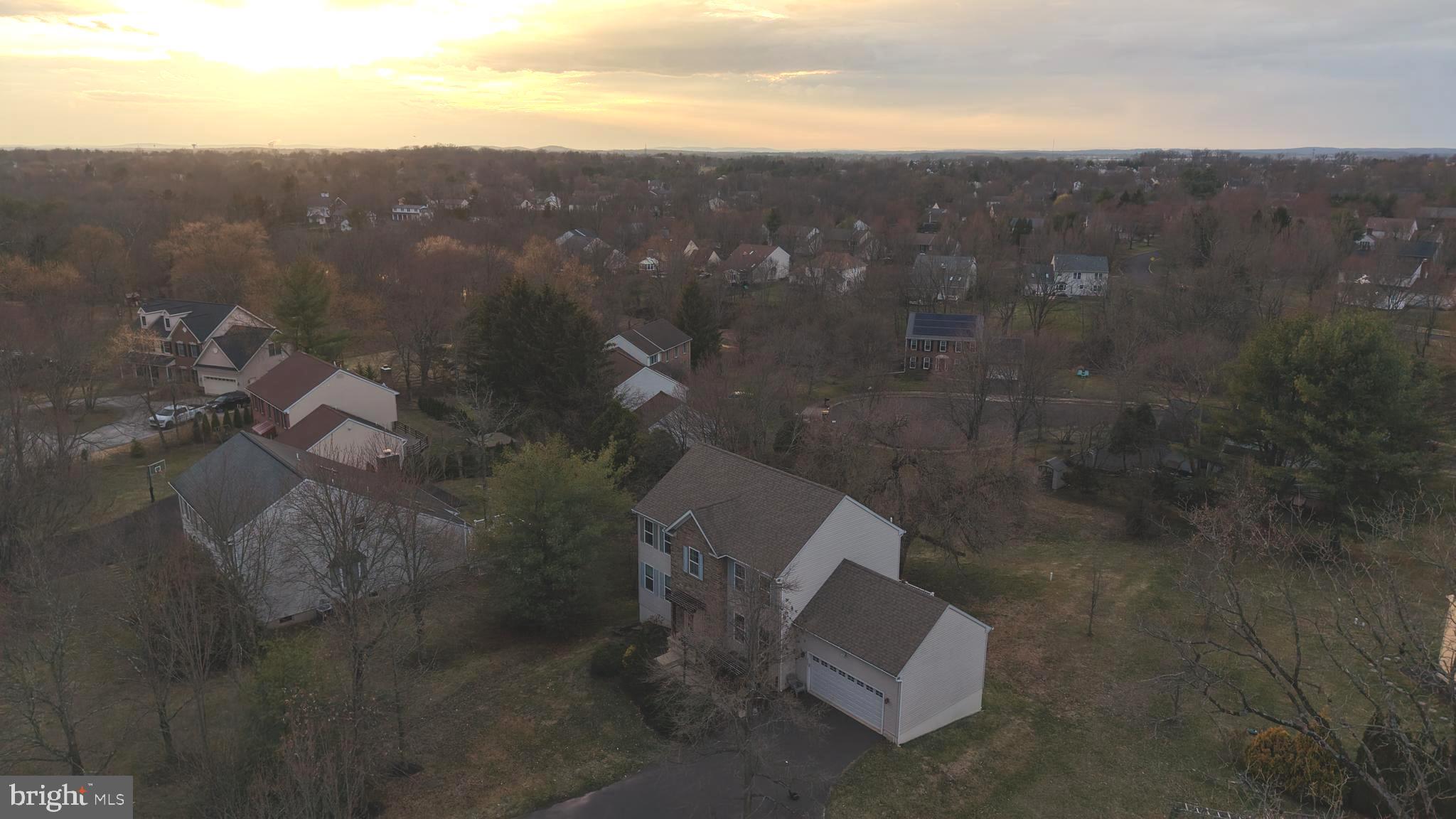 268 West Orvilla Road Lansdale, PA 19446 - Photo 3 of 49