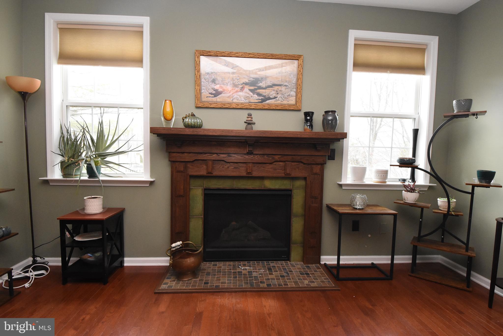 268 West Orvilla Road Lansdale, PA 19446 - Photo 5 of 49