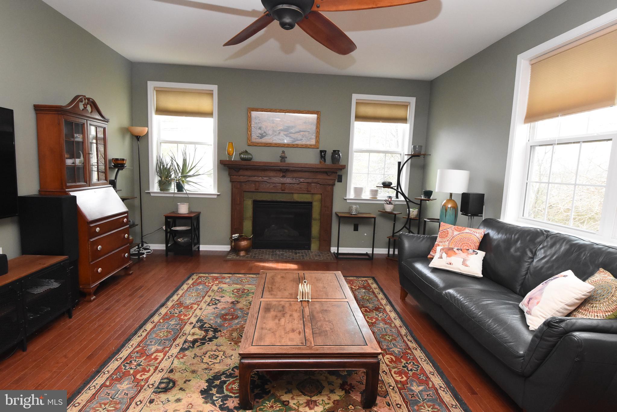 268 West Orvilla Road Lansdale, PA 19446 - Photo 7 of 49